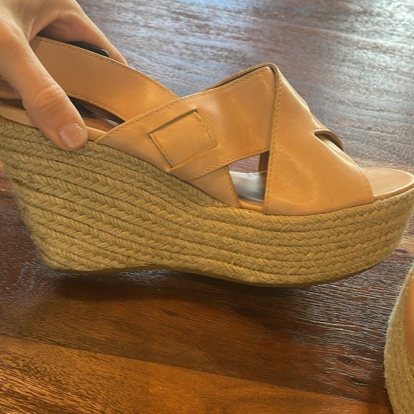 Ava & Aiden wedge sandles, nude leather, size 6. - Picture 5 of 9